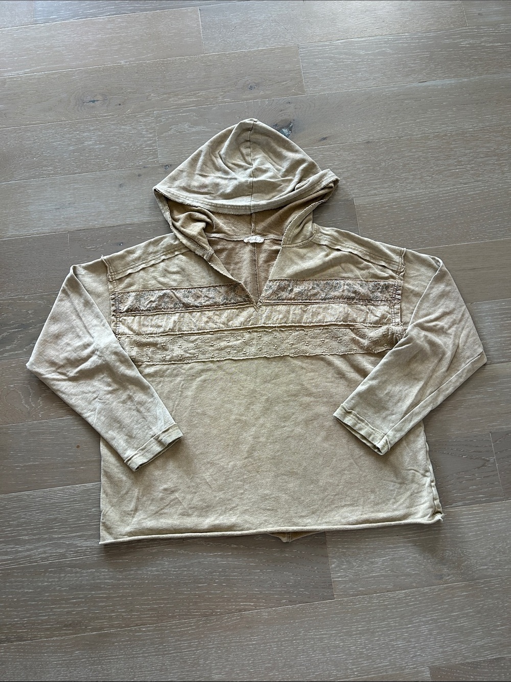 easel boho Hooded V-Neck Sweater - Beige
